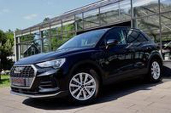 Audi Q3 45 TFSI E NAVI KAMERA BUSINESS Noir Mtallique de 2021