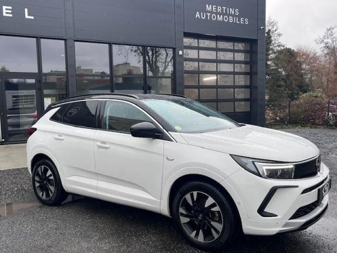 Cliquer pour voir la photo suivante Opel Grandland X 1.5 D 130ch Elegance Business BVA8 MY23 Blanc Arktis Brillant de 2022