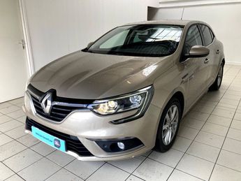  Voir détails -Renault Megane 1.3 TCe 115ch Limited sieges chauffant a à Tonnay-Charente (17)