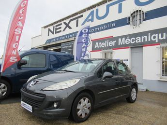 Voir détails -Peugeot 207 207  1.4 75CH 5P à  Le Coudray-Montceaux (91)