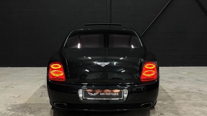 Bentley Flying Spur W12 6.0 560 CV Historique limpide Noir de 2006
