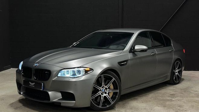 BMW M5 F10 Jahre Edition 4.4 V8 DKG7 600 CV 1/3 Gris de 2015