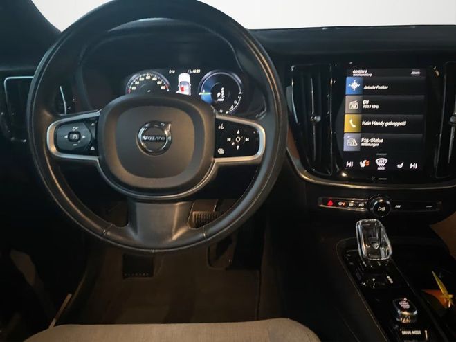 Volvo V60 Kombi T6, 341 Ch, AWD, LED, HUD, Camra, Bleu Mtallis de 2020