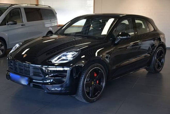Cliquer pour voir la photo suivante Porsche Macan GTS Navi LED Cuir BOSE Pano Keyless-Go Noir Métallisé de 2016