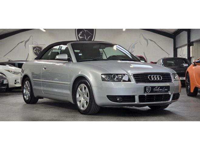 Audi A4 CABRIOLET 1.8 TURBO 163 BVA MULTITRONIC  GRIS CLAIR de 2004