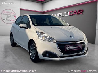  Voir détails -Peugeot 208 AFFAIRE BLUEHDI 100 Ch SS PREMIUM PACK G à Tinqueux (51)
