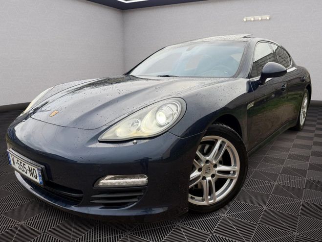 Cliquer pour voir la photo suivante Porsche Panamera 3.0 D 250 CV PLATINUM EDITION Bleu de 2012