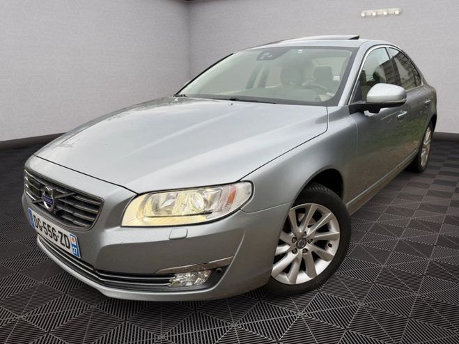 Cliquer pour voir la photo suivante Volvo S80 Berline 2.0 180cv D4 SUMMUM - CUIR CAMER Gris de 2014