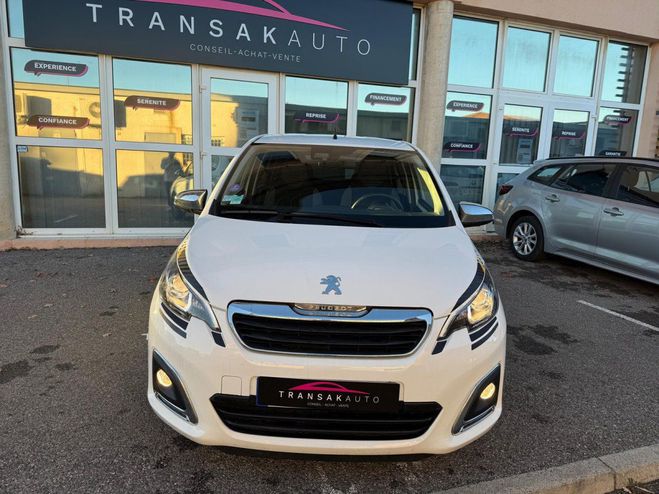 Peugeot 108 VTi 72ch SS BVM5 Collection / 1ER MAIN / Blanc de 2021