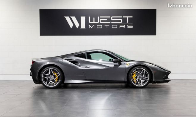 Ferrari F8 Tributo V8 3.9 720 Franaise Carbone Cam 360 AF Gris de 2021