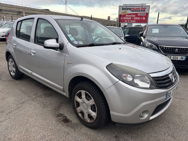 Dacia Sandero 1.4 MPI 75 BLACKLINE 8 Gris de 2010