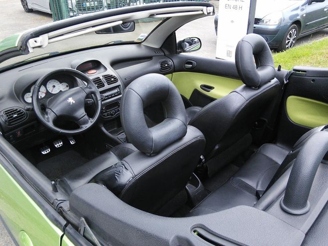 Peugeot 206 2.0 i S16 136 CUIR - DISTRIBUTION FAITE Vert de 2002