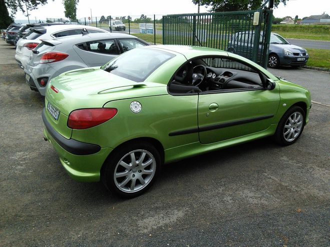 Peugeot 206 2.0 i S16 136 CUIR - DISTRIBUTION FAITE Vert de 2002