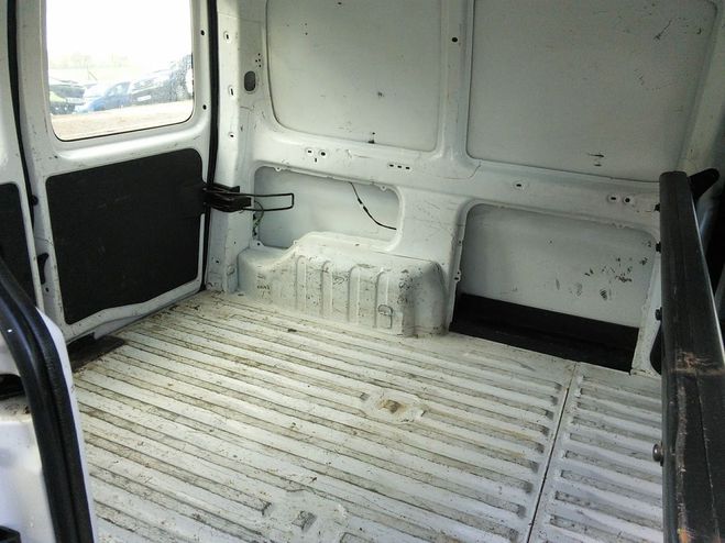 Citroen Berlingo Utilitaire 1.6 HDi Fourgon 75cv DISTRIBU Blanc de 2010