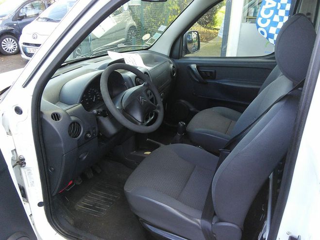 Citroen Berlingo Utilitaire 1.6 HDi Fourgon 75cv DISTRIBU Blanc de 2010