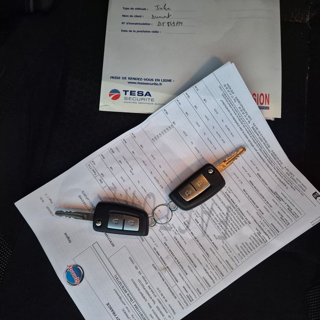 Nissan Juke (2) 1.6 117 CONNECT EDITION XTRONIC BOT Blanc de 2014