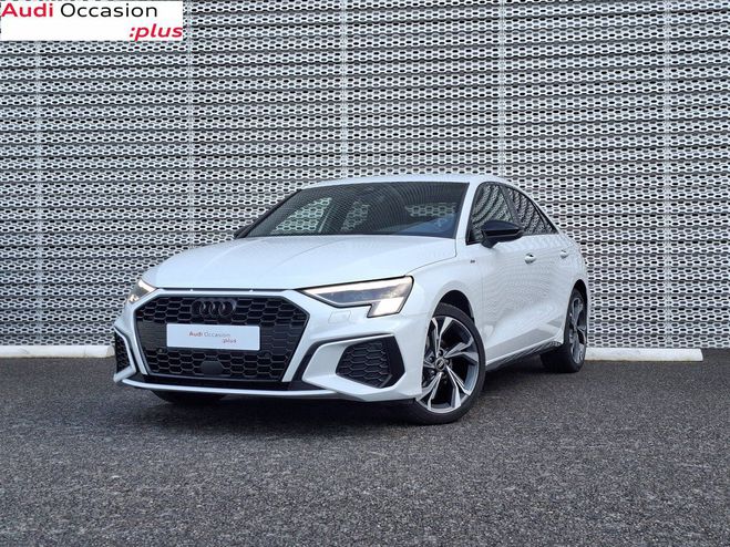 Cliquer pour voir la photo suivante Audi A3 BERLINE 35 TFSI Mild Hybrid 150 S tronic Blanc de 2023