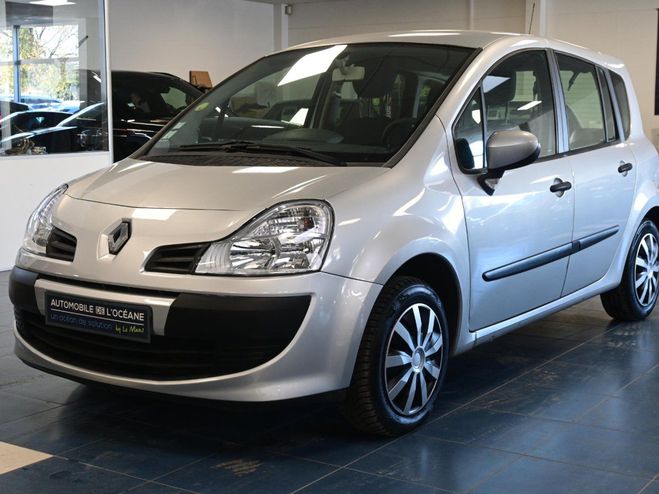 Cliquer pour voir la photo suivante Renault Modus GRAND 1.5 dCi 75 eco2 Modus.Com Euro 5 Gris de 2013