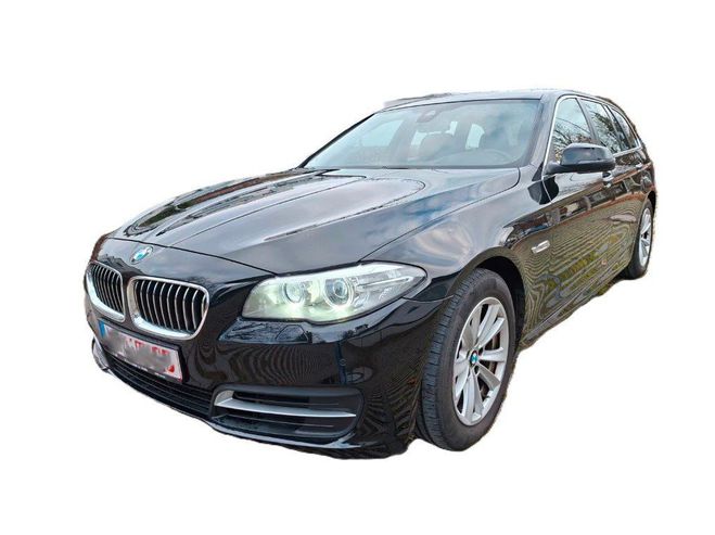 Cliquer pour voir la photo suivante BMW Serie 5 5 Touring V (F11) 530d 258ch Luxe .garan noir métal de 2013