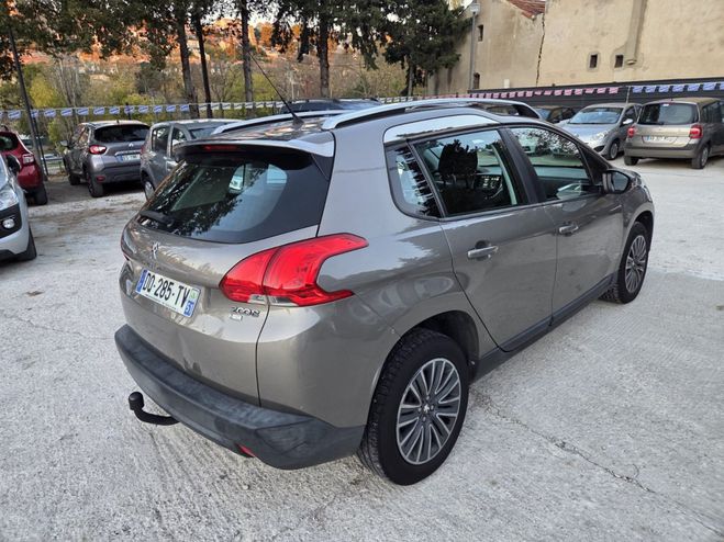 Peugeot 2008 Active 1.6 e-HDi 92ch Gris de 2015
