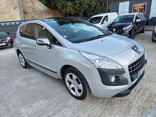 Cliquer pour voir la photo suivante Peugeot 3008 Confort Pack 1.6 HDi Gris de 2009
