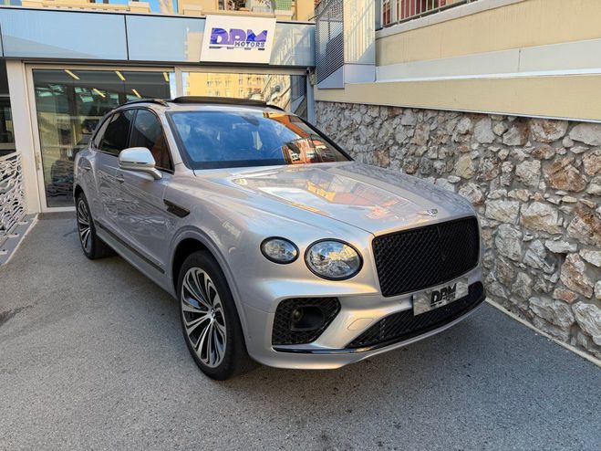 Cliquer pour voir la photo suivante Bentley Bentayga 4.0 V8 550 First Edition Gris Argent de