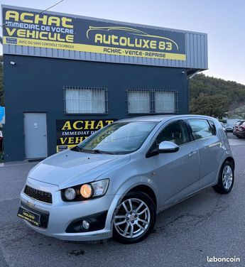  Voir détails -Chevrolet Aveo 1.4 i 100 cv boite automatique à Draguignan (83)