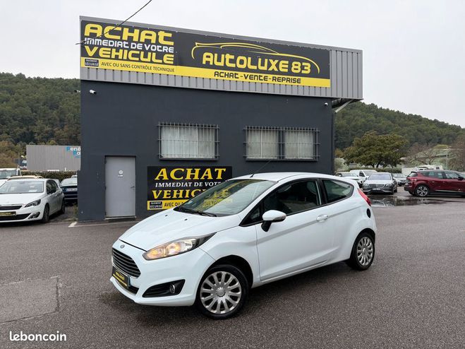Ford Fiesta 1.25 i 60 cv garantie Blanc de 2014