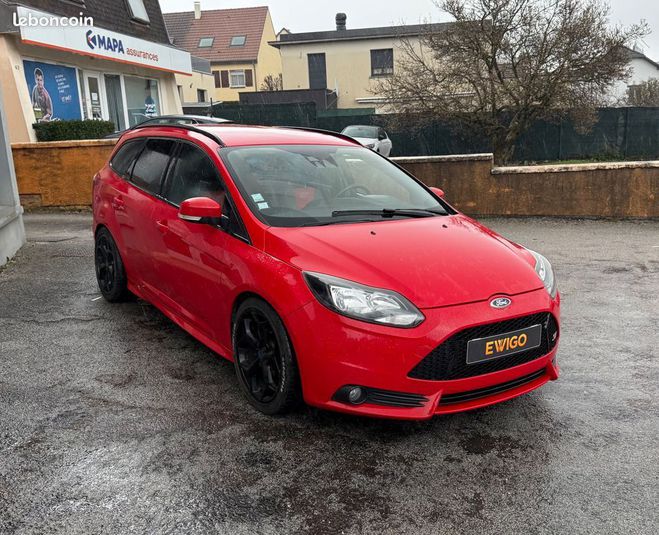 Ford Focus break 2.0 ecoboost 250 ch st Autre de 2012