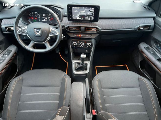 Dacia Sandero stepway 1.0 tce 90 ch confort carplay, r Orange de 2021