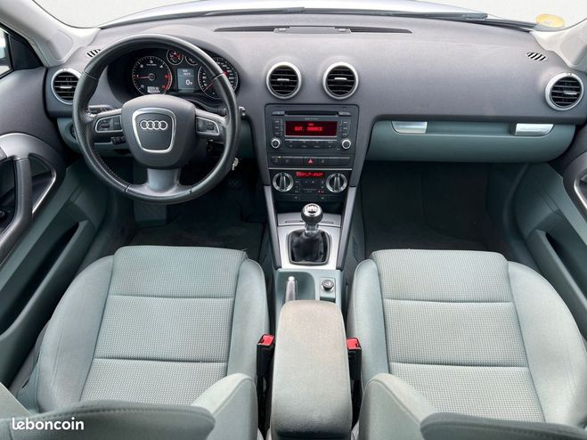 Audi A3 2.0 tdi 140 ch ambiente quattro 2e main, Blanc de 2010