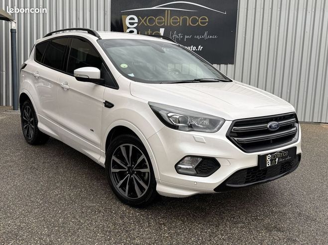 Cliquer pour voir la photo suivante Ford Kuga 2.0 TDCI 150CH STOP&START ST-LINE 4X4 PO Blanc de 2017