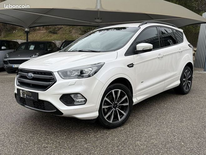Ford Kuga 2.0 TDCI 150CH STOP&START ST-LINE 4X4 PO Blanc de 2017