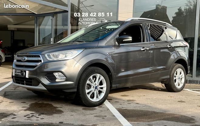 Cliquer pour voir la photo suivante Ford Kuga 2.0 TDCi 150 ch Stop&Start Titanium 4x4 Gris de 2017