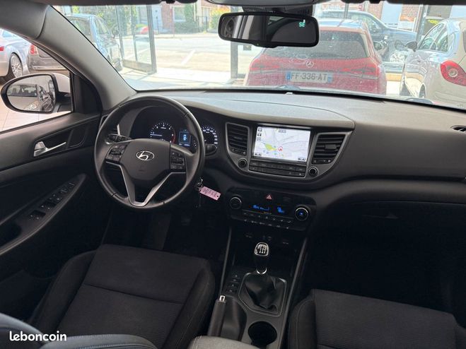 Hyundai Tucson 1.7 CRDI 115ch Initia 2WD Blanc de 2016