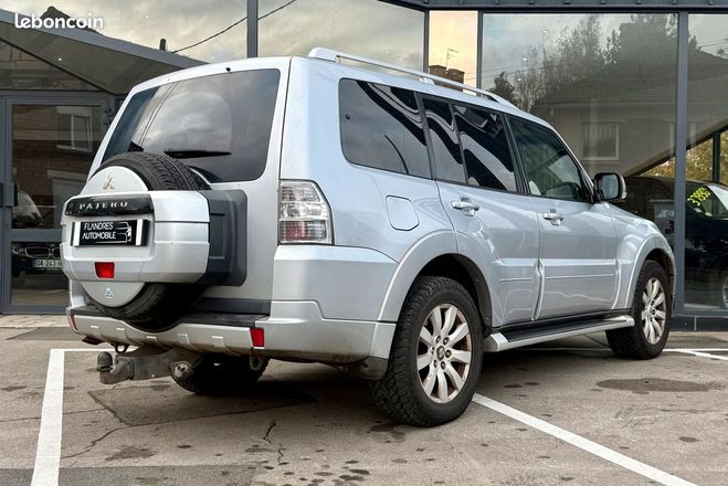 Mitsubishi Pajero LONG 3.2 DI-D INSTYLE A Gris de 2011