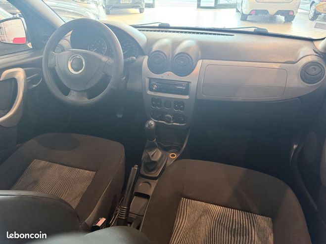 Dacia Sandero 1.5 dCi 70 ch Ambiance Gris de 2010