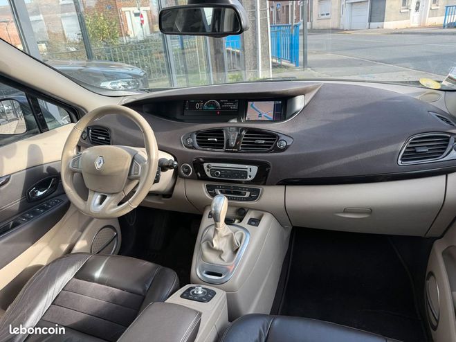 Renault Scenic 1.5 dCi 110 FAP eco2 Initiale EDC, Noir de 2012