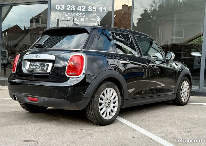 Mini Mini 5 portes Cooper D 116ch Pack Red Hot Chi Noir de 2015