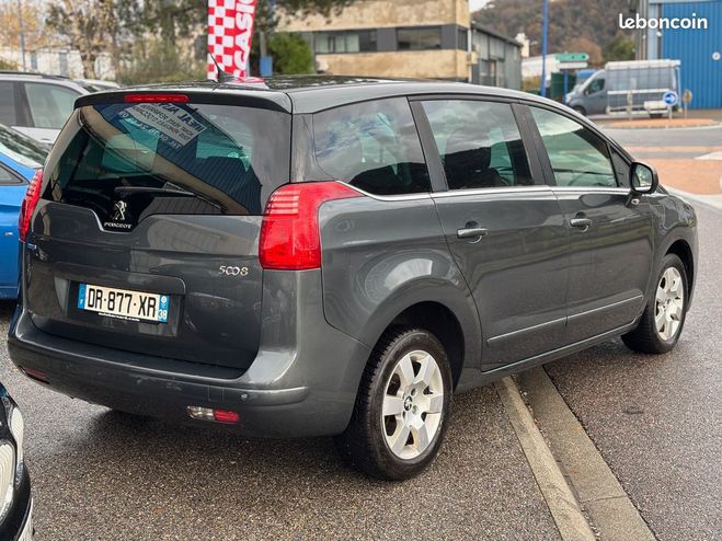 Peugeot 5008 (2) 1.6 BlueHDI 120ch Business Apple Car Gris de 2015