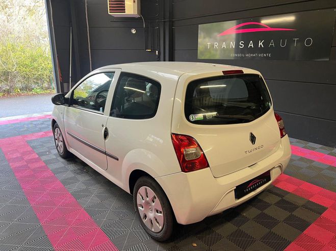 Renault Twingo II 1.5 dCi 65 co 2 / Socit 2 places Blanc de 2010