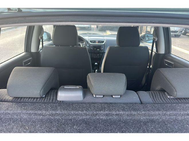 Volkswagen Polo 1.6 TDI 90 CR FAP Confortline DSG7 Noire de 2011