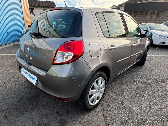 Renault Clio  III Tce 100 eco2 Dynamique GRIS de 2009