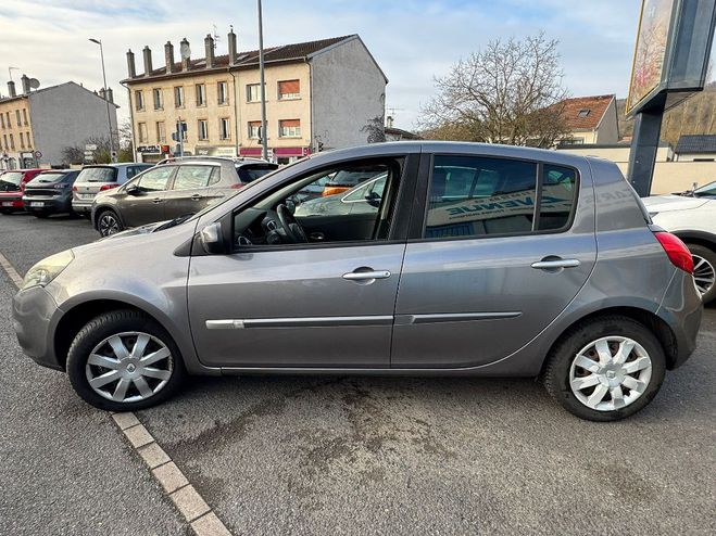 Renault Clio  III Tce 100 eco2 Dynamique GRIS de 2009