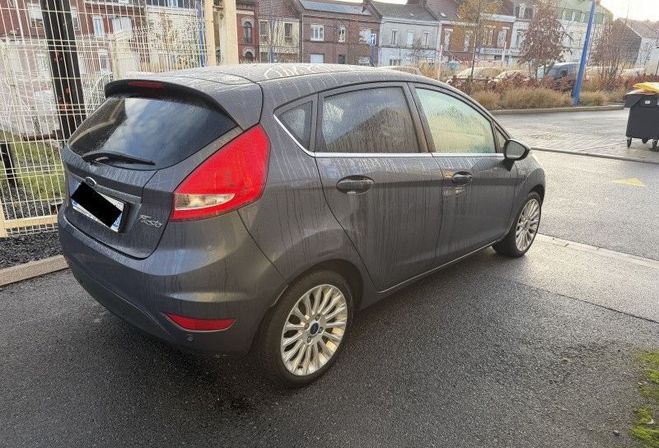 Ford Fiesta 1.25 82CH TITANIUM 5P  de 2013