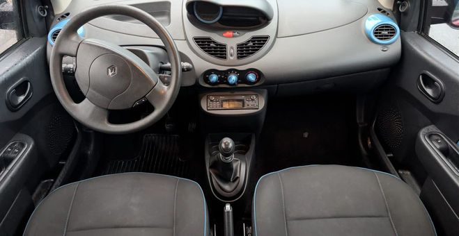 Renault Twingo 2 Phase 2 1.2 i 75 cv Expression   de 2013