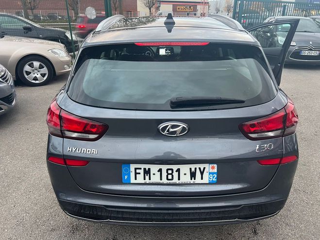 Hyundai I30 III 1.6 CRDI 115 BUSINESS BELLE FULL FIA Gris fonc de 2020