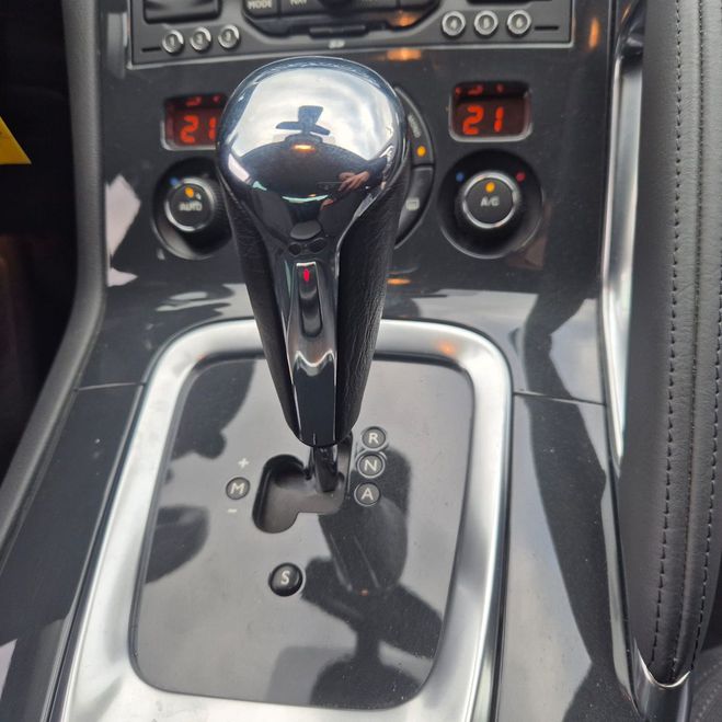 Peugeot 3008 (2) 1.6 HDI 115  ALLURE ETG6  BELLE BOT Gris fonc de 2012