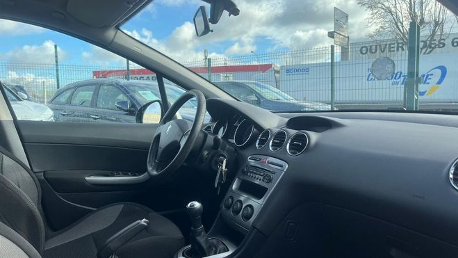 Seat Ibiza IV (2) 1.2 TSI 85 I TECH PLUS MOTEUR VW  Noir de 2014