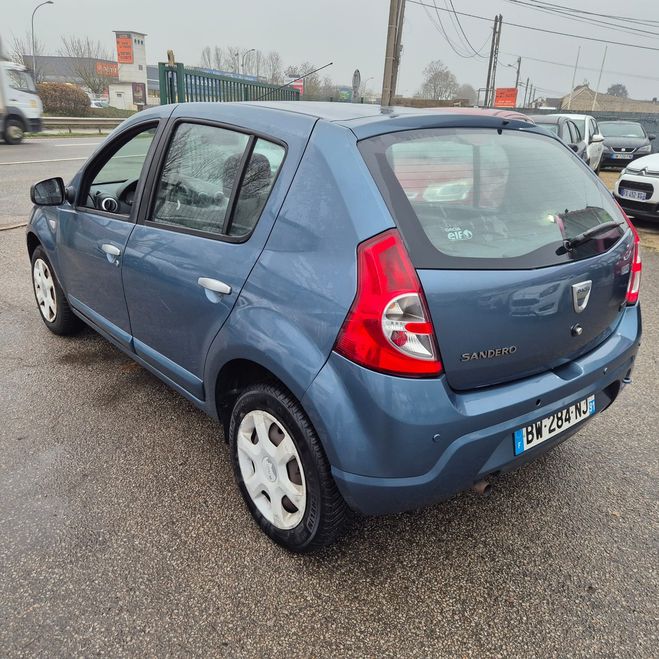 Dacia Sandero II 1.5 DCI 90 LAUREATE EURO6 Bleu de 2011